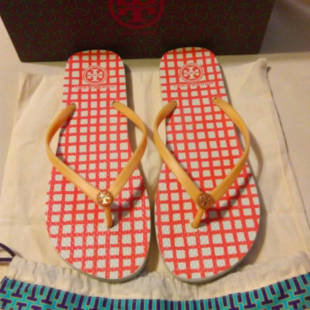 Tory Burch flip flops (Authentic)